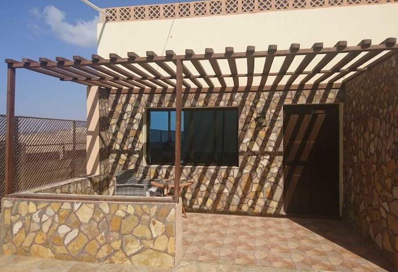 هتل Roshan Resort