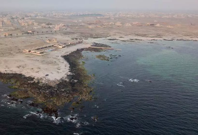 Hotelli Roshan Resort