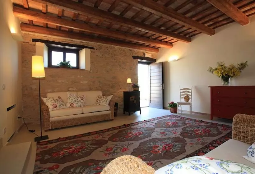 Maaseutuhotelli Agriturismo Segnavento   Zaccagnini