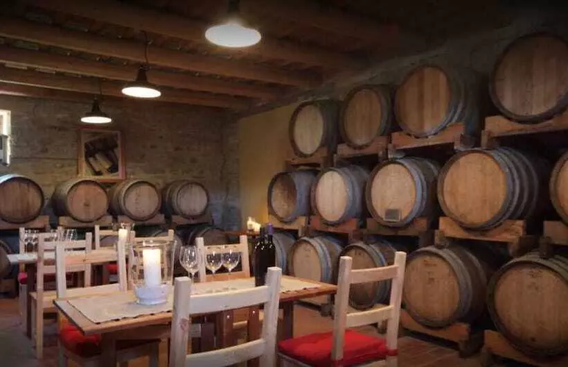 Maaseutuhotelli Agriturismo Segnavento   Zaccagnini