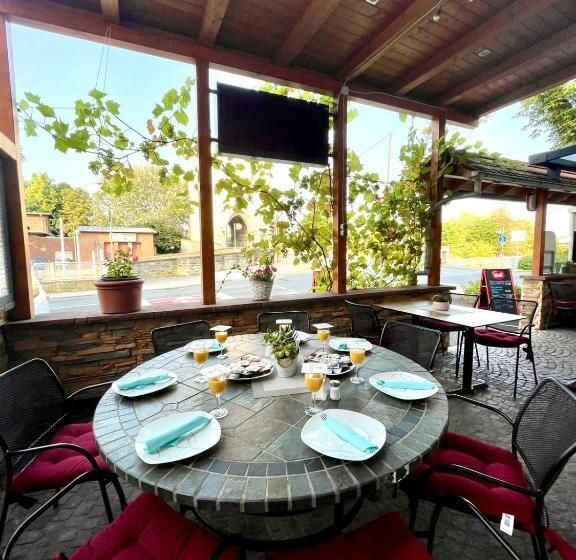 Отель Zum Weißen Ross