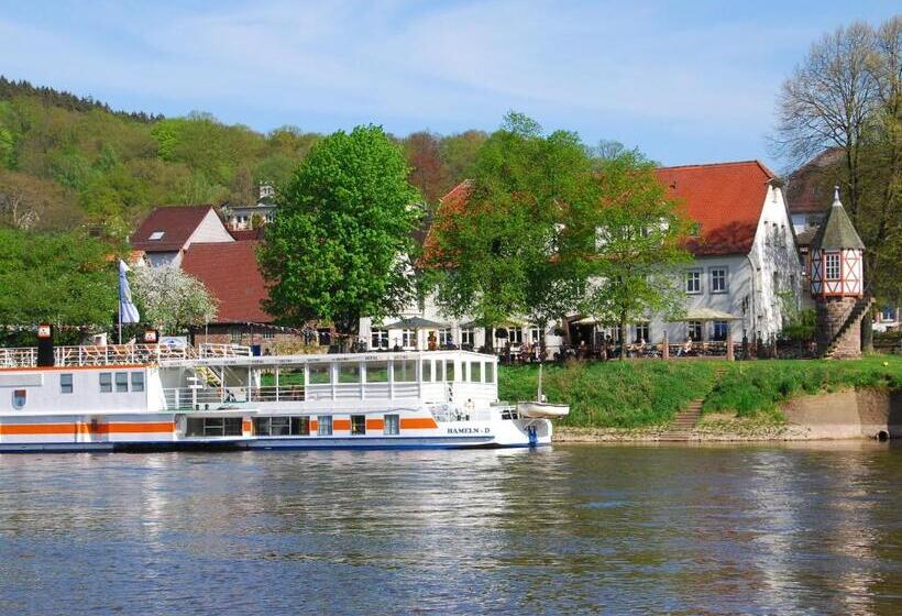 Отель Zum Weserdampfschiff
