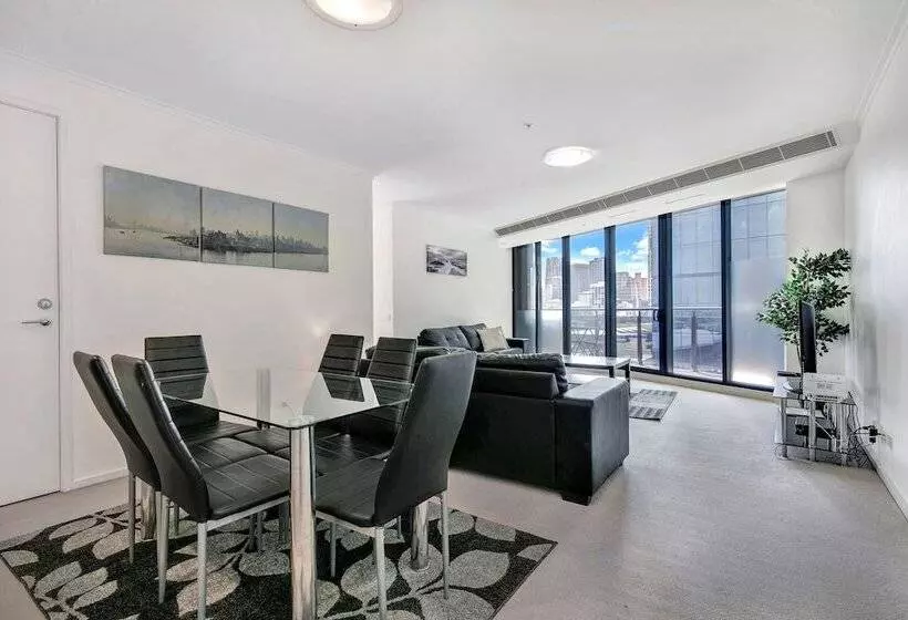 Mj Shortstay Whiteman St Apartments