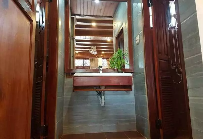 پانسیون Akira Heritage