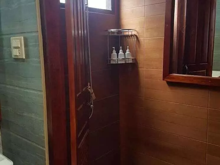 پانسیون Akira Heritage