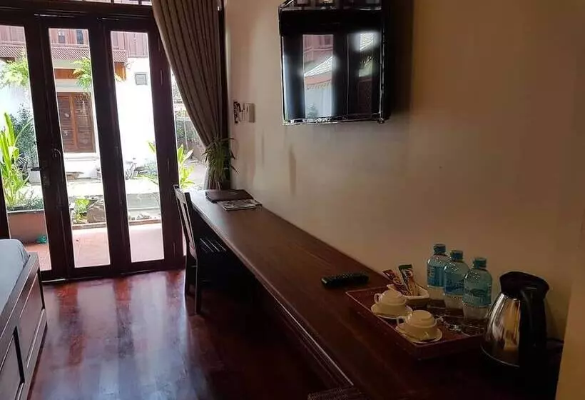 پانسیون Akira Heritage