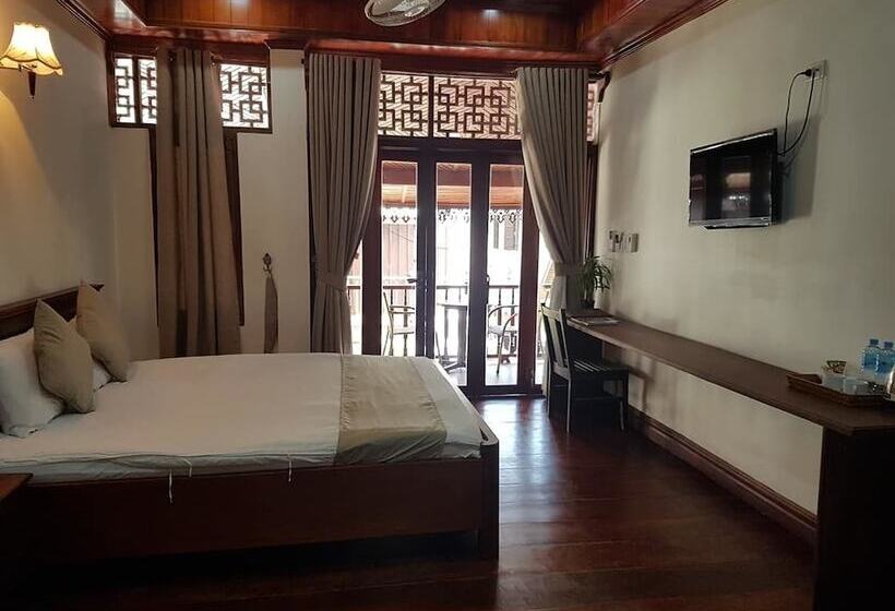 پانسیون Akira Heritage