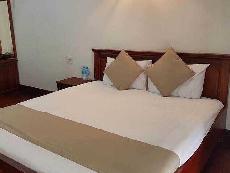 پانسیون Akira Heritage