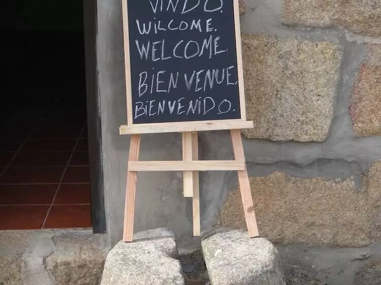 ペンション Casa Do Abade   Solar De Goujoim