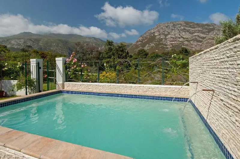 Majatalo Malayla Guesthouse  Adults Only