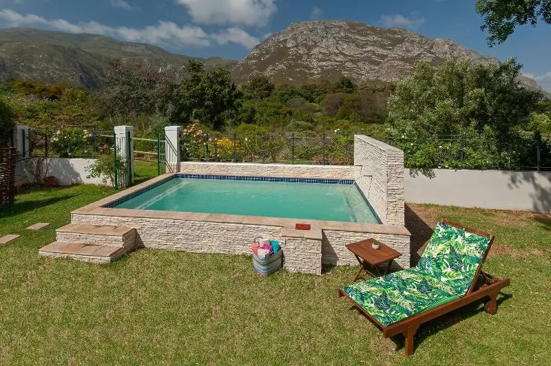 Majatalo Malayla Guesthouse  Adults Only