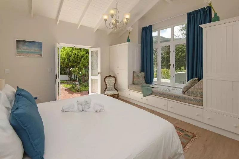 Majatalo Malayla Guesthouse  Adults Only