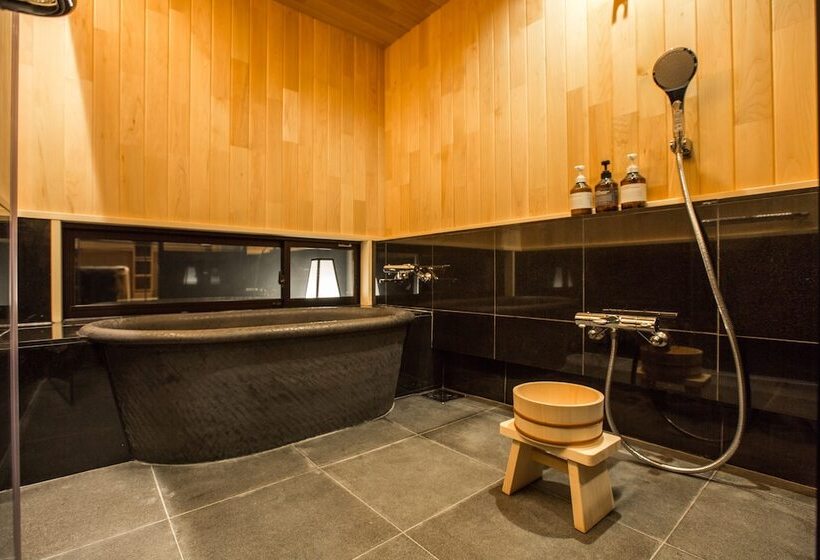 پانسیون Temple Hotel Takayama Zenkoji