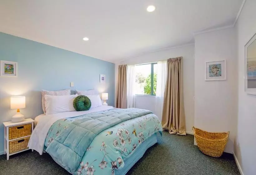 Portobello Boutique Motel