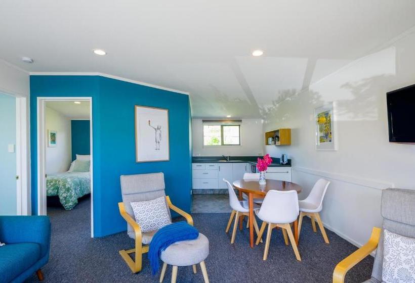 Portobello Boutique Motel