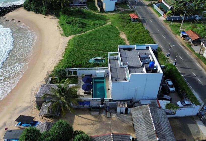 White Sand Villa   Beach Front