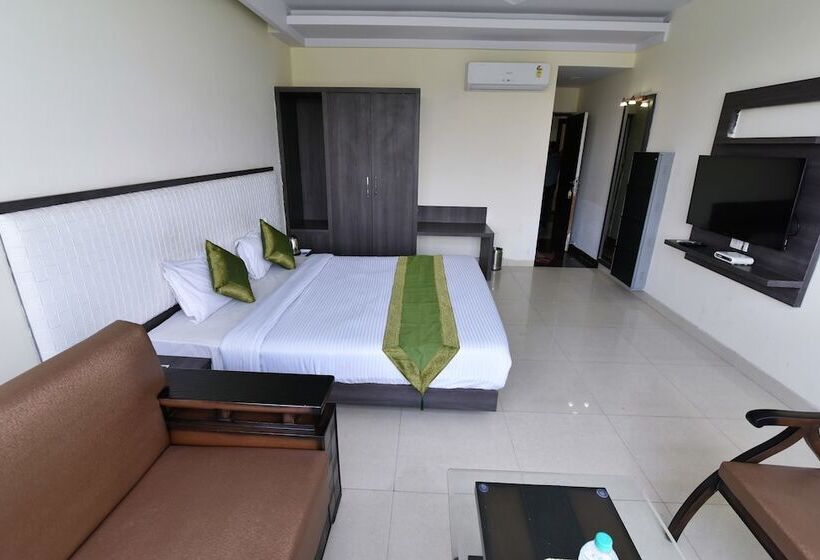 هتل Anand Niketan By Bonjour On The Ganges