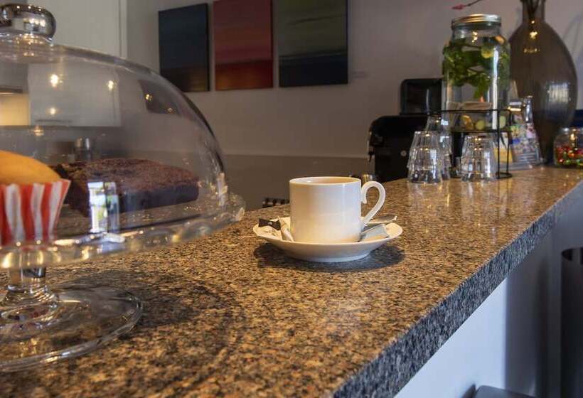 فندق La Rosa Amsterdam Beach