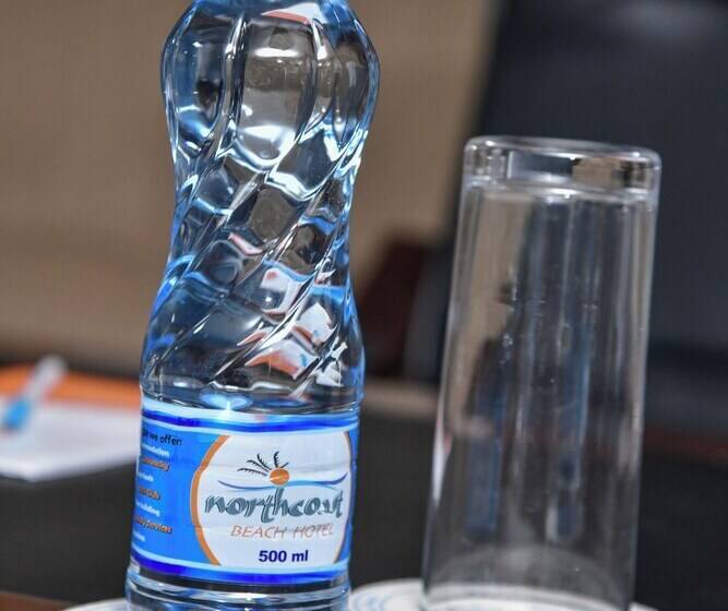 هتل North Coast Beach