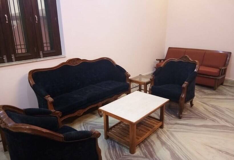 Hotel Theap Hospitality