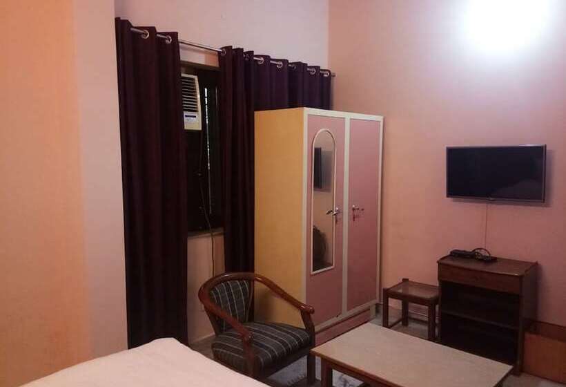 Hotel Theap Hospitality