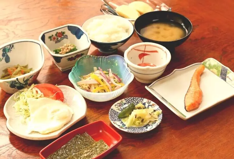 Kanesada Ryokan
