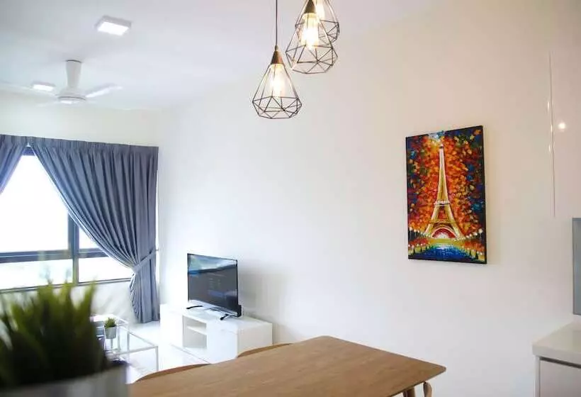 Pandora Homestay Ii