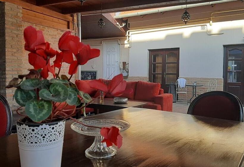 بنسيون Guest House Romantika Panzio