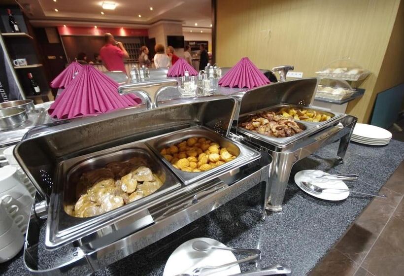 بنسيون Guest House Romantika Panzio