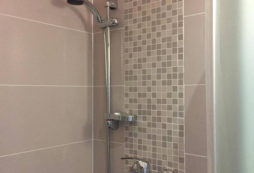 بنسيون Guest House Romantika Panzio