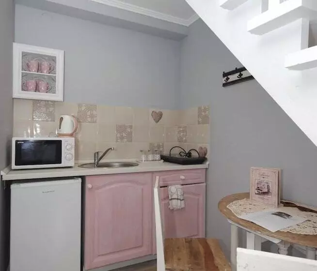 ペンション Guest House Romantika Panzio