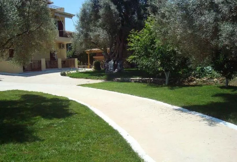 پانسیون To Agridi