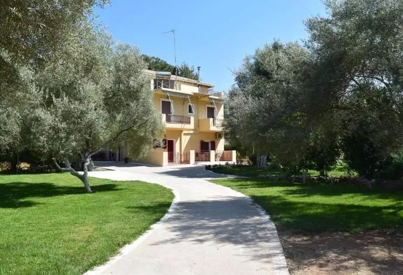 پانسیون To Agridi