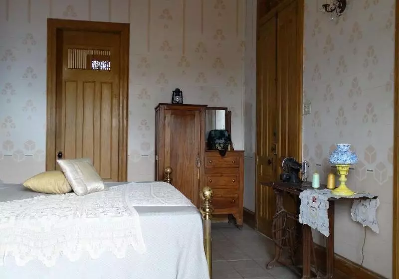 A 2 Tiempos Ays Bed And Breakfast