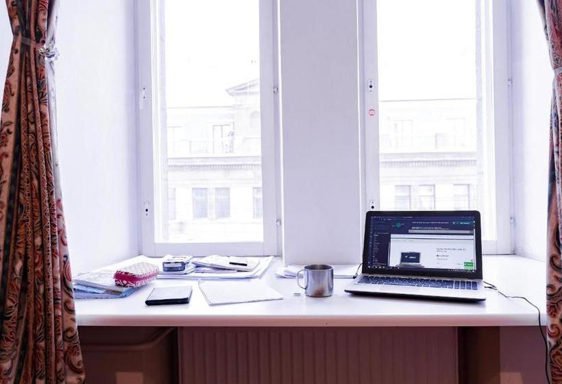 הוסטל Cozy Place At The Admiralty