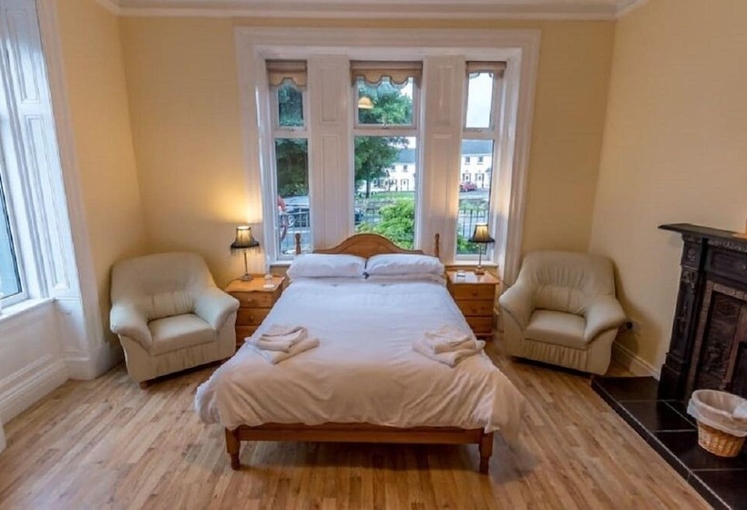 An Sean Ostan Apartments