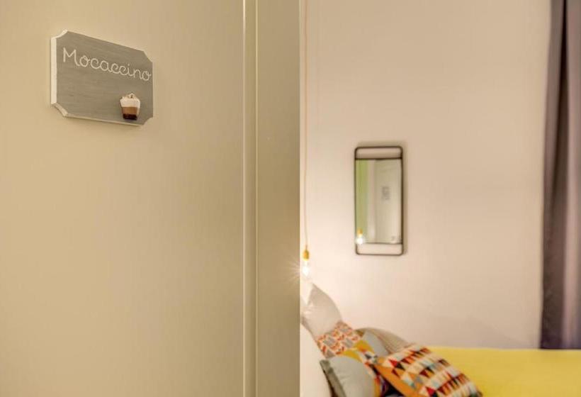 Bed and Breakfast Latte & Biscotti