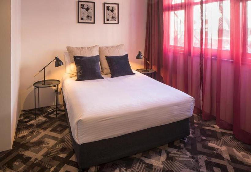 Hotel Astoria Space Pop Up