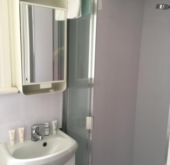 Hotel Astoria Space Pop Up