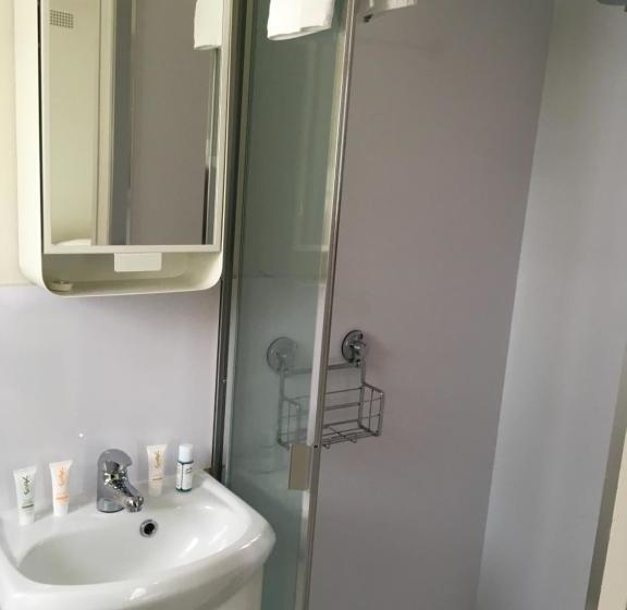 Hotel Astoria Space Pop Up