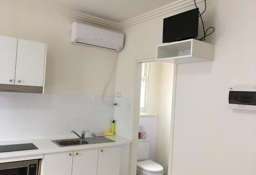 Hotel Astoria Space Pop Up