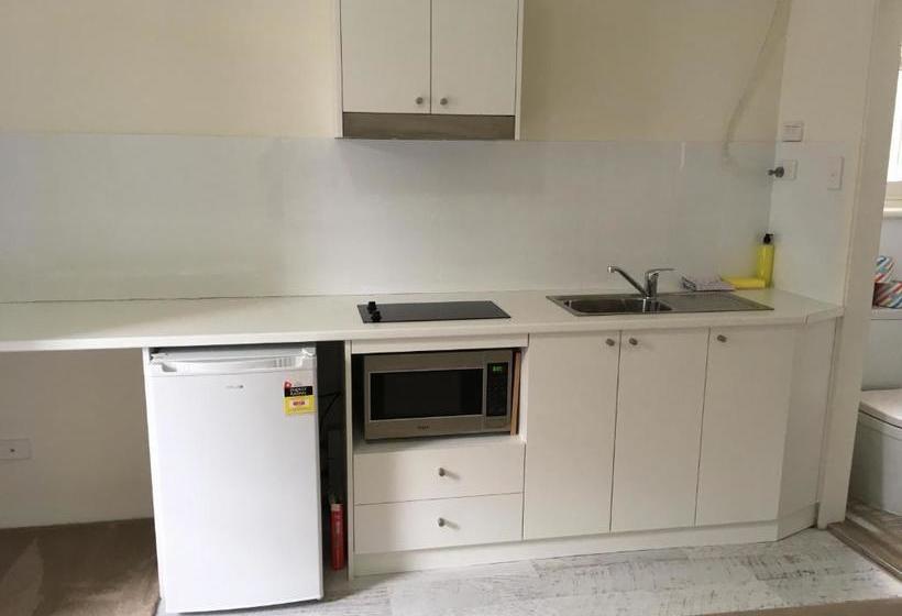 Hotel Astoria Space Pop Up