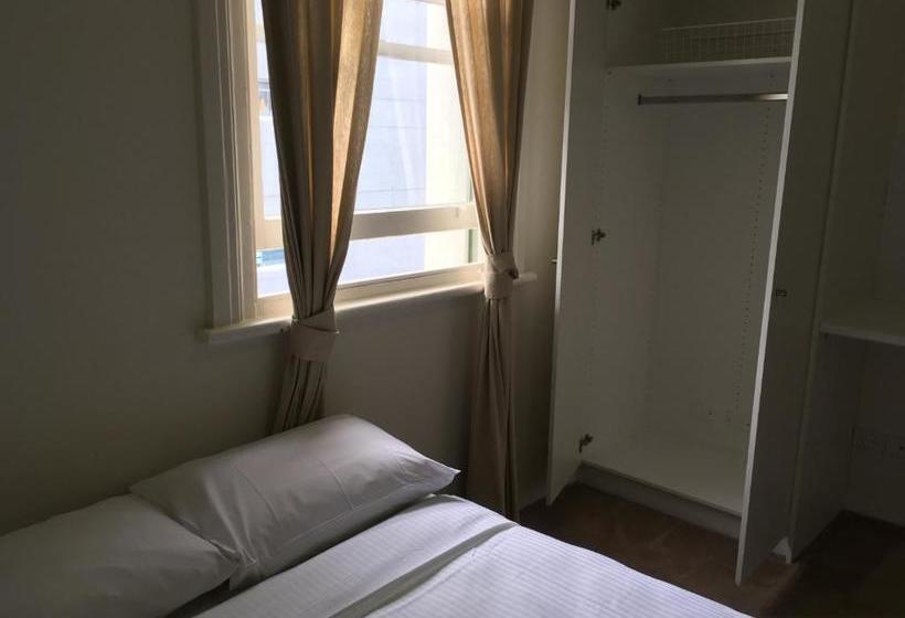 Hotel Astoria Space Pop Up