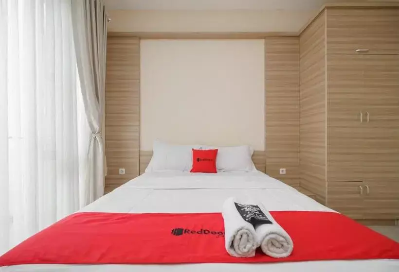 هتل Reddoorz Syariah Plus @ Wisma Bougenville Karawaci