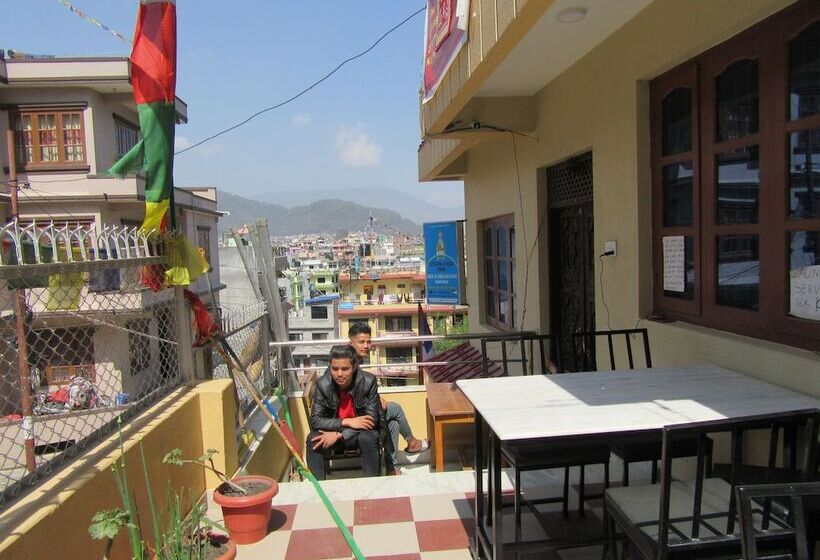 هتل Stupa View Inn