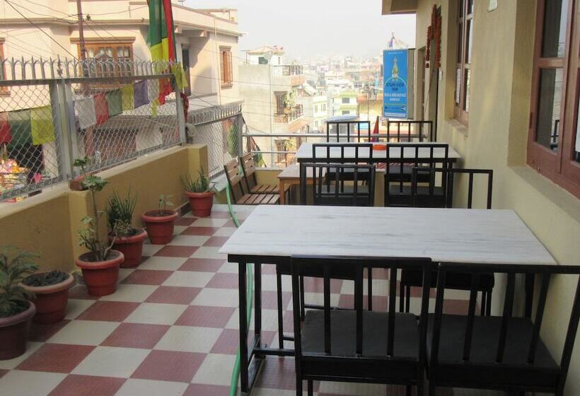 هتل Stupa View Inn