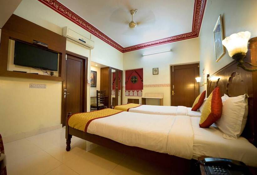 هتل Sunder Palace A Heritage Styled Boutique