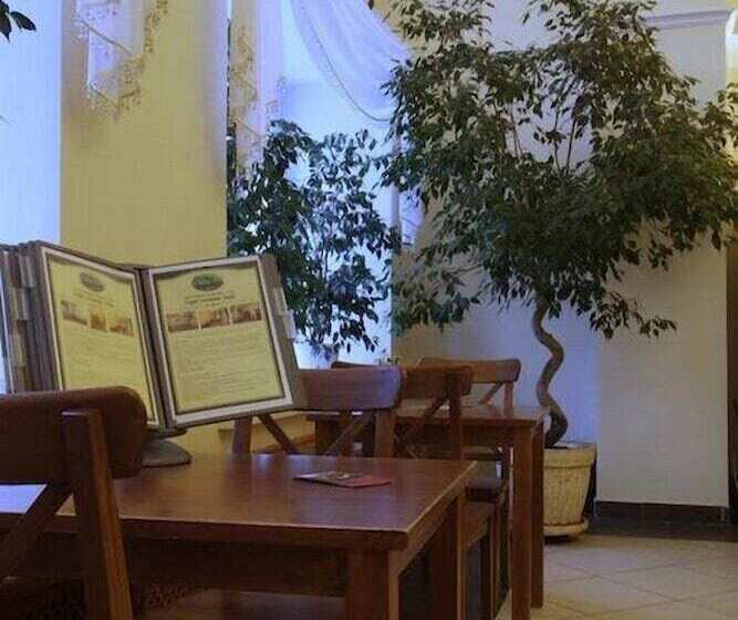 בית מלון כפרי The Old Monastery