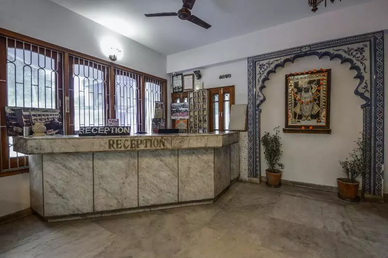 ホテル Super Townhouse Pichola Formerly Vinayak