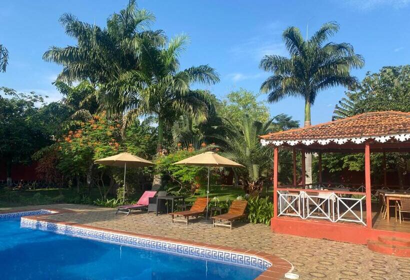 پانسیون Vila Marilyn